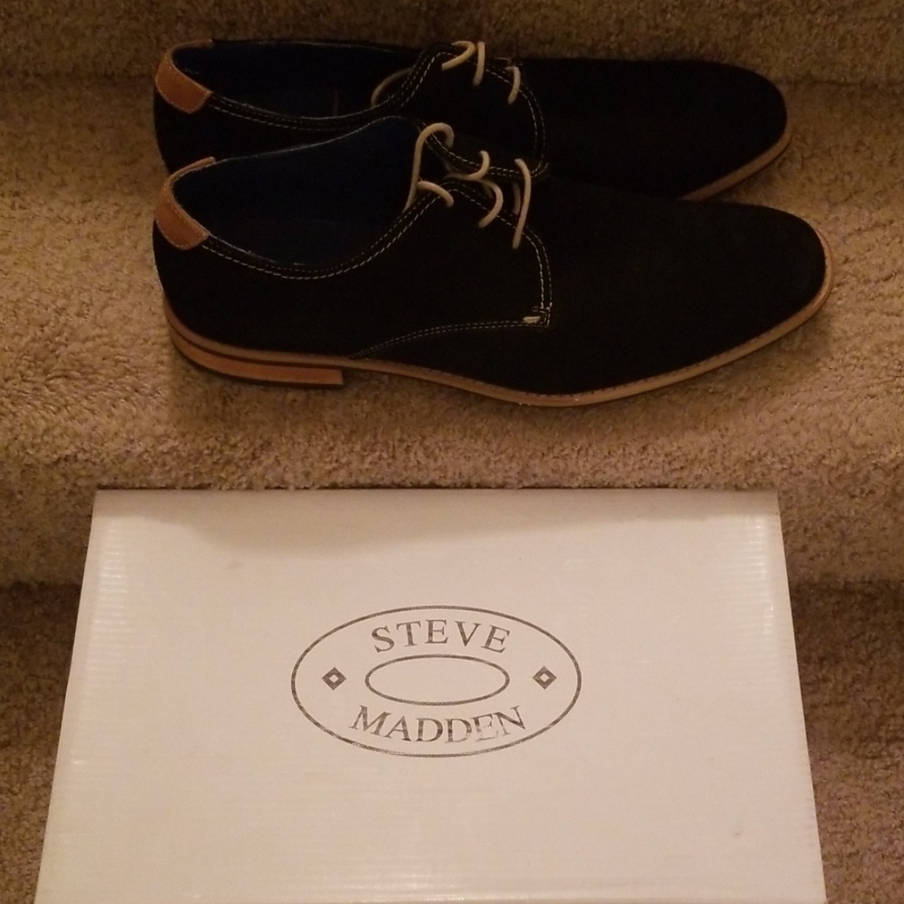 Steve Madden Black Suede Shoes